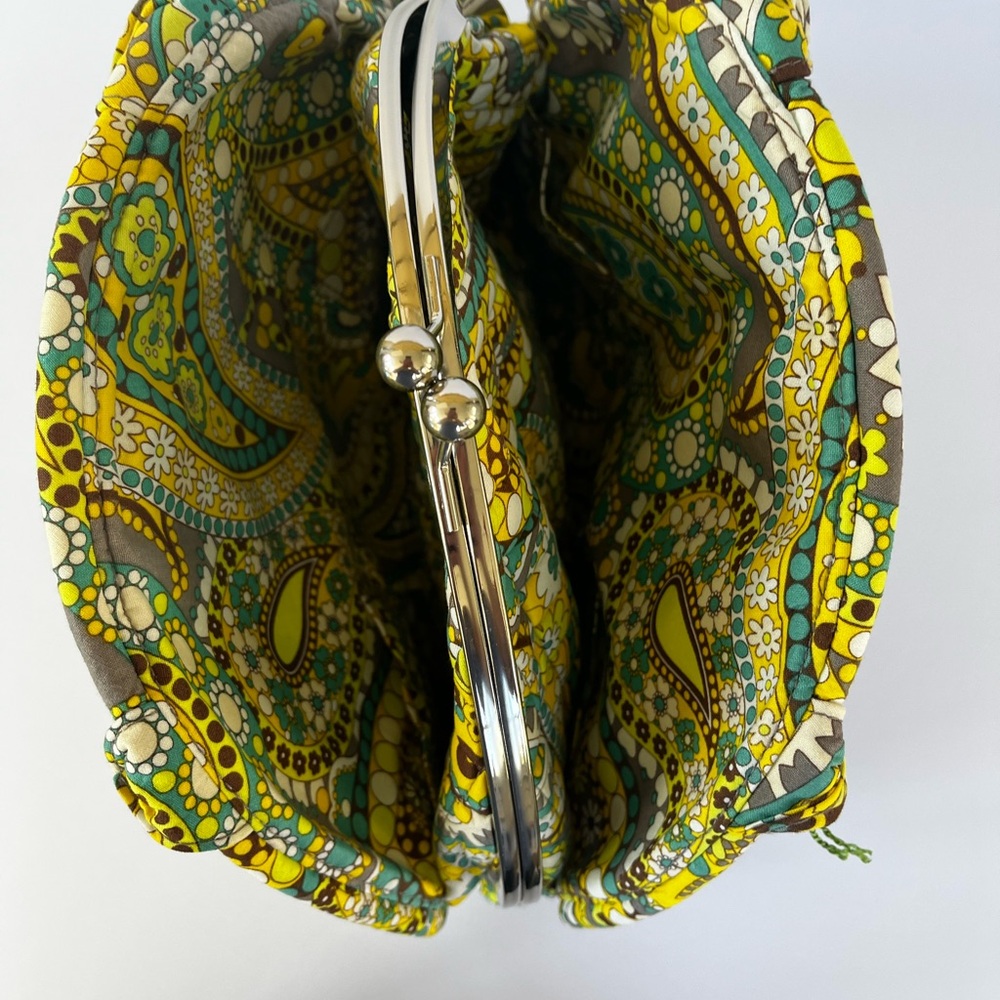 Vera Bradley Eloise Lemon Parfait. Yellow and Green Paisley Quilted Shoulder Bag - Picture 7 of 10